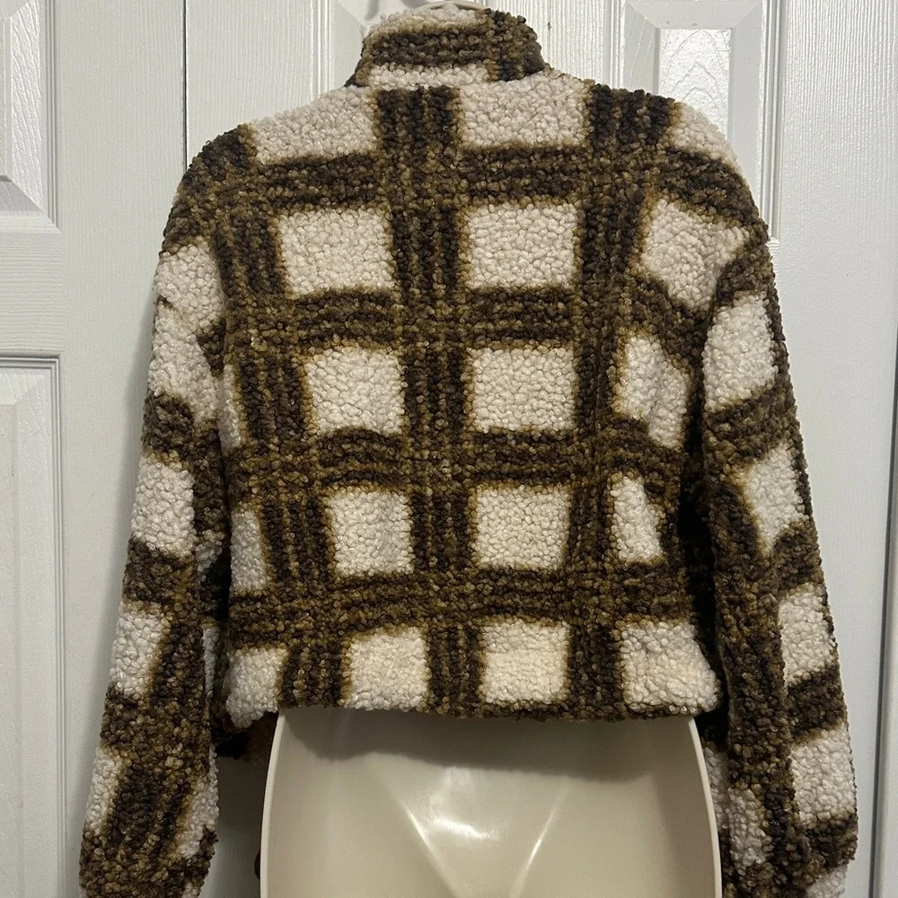 Fashion Nova Brown and Cream Teddy Jacket - Picture 8 of 9